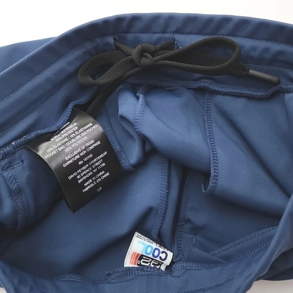 32 Degrees Cool Men's Indigo Blue Athletic Stretch Shorts Zipper Pockets Small - Picture 8 of 13